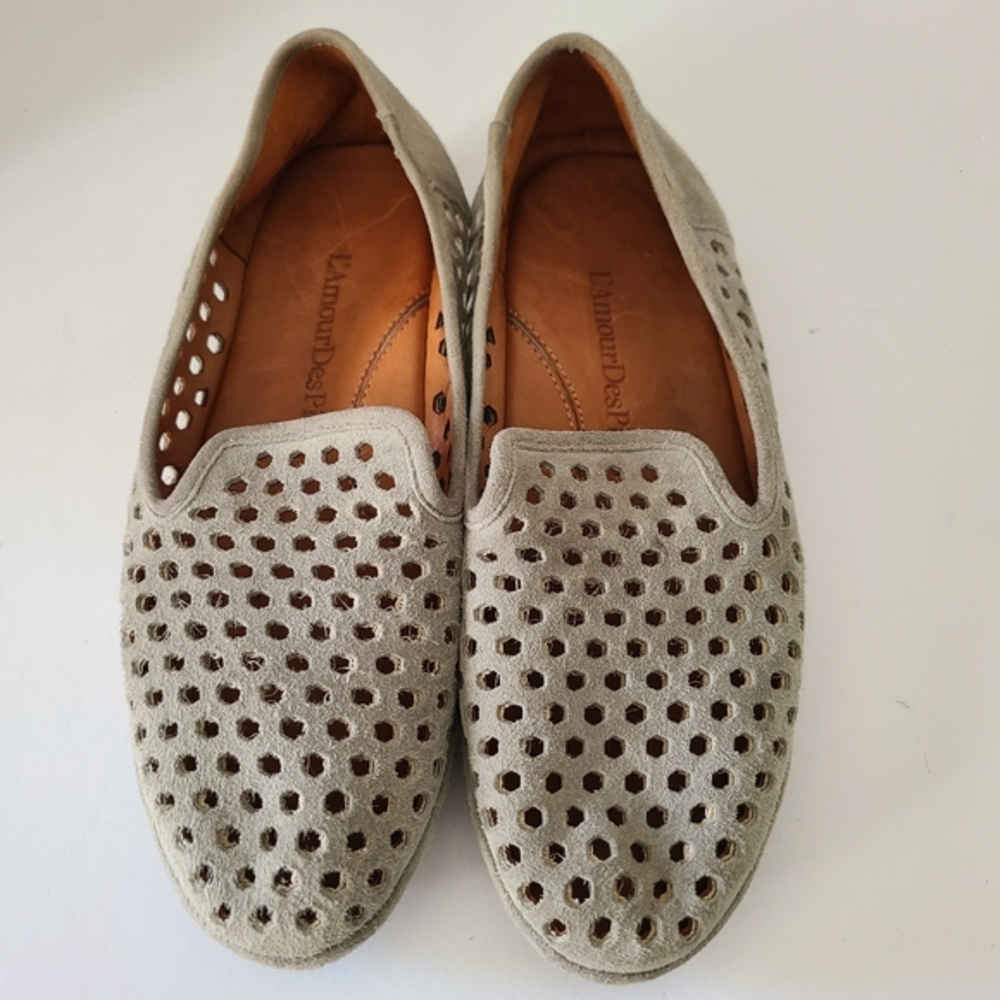 L'Amour Des Pieds Clemence Perforated Wedge Loafers Gray Suede Leather 7.5